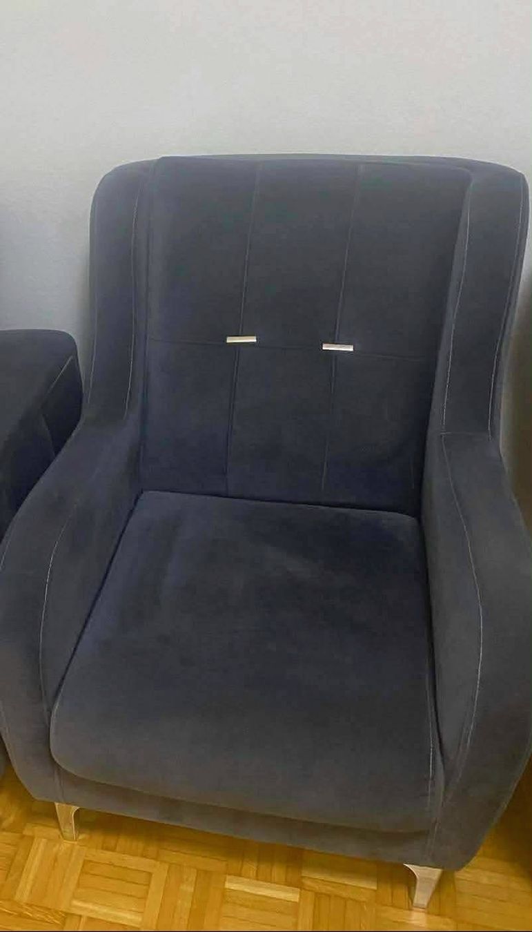 Sofas: Sofa und Sessel 3 + 2 + 1 – D'occasion à Langenthal par 21kiS 5