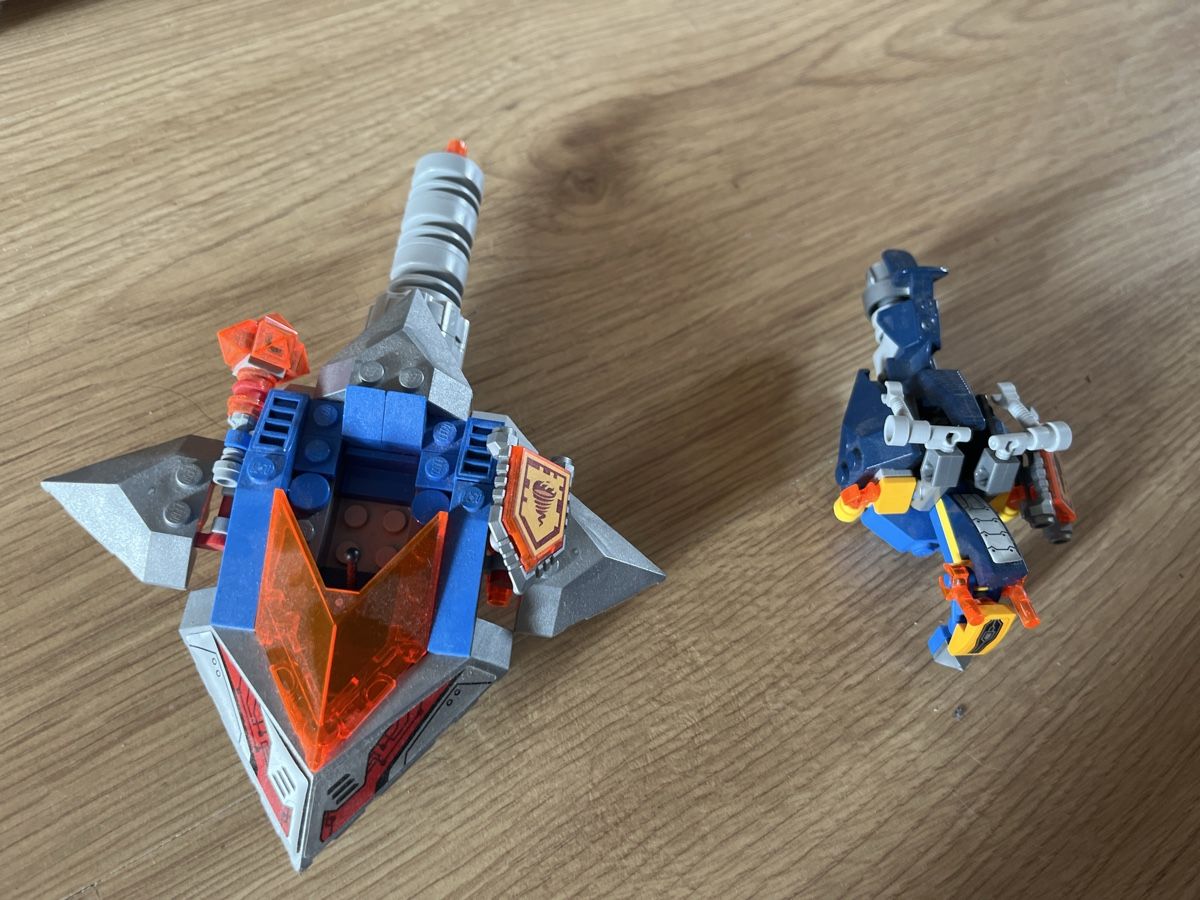 Lego Kit di costruzioni: Lego Nexo 70323 – Usato da Constantine venduto da nus_k2z7 2