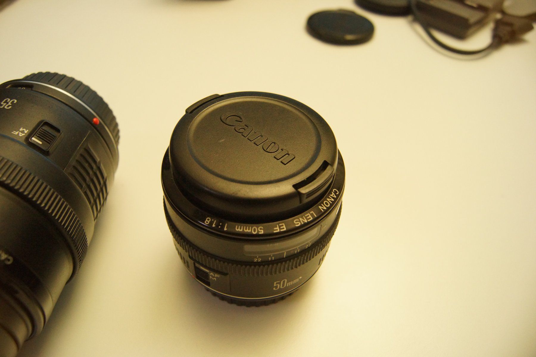 Canon Fotocamera: Canon EOS 350D Mit 4 Objektiven, 2 CF Karten, 2 Akku & Blitz – Usato da Utzenstorf venduto da BrigitteB04 9