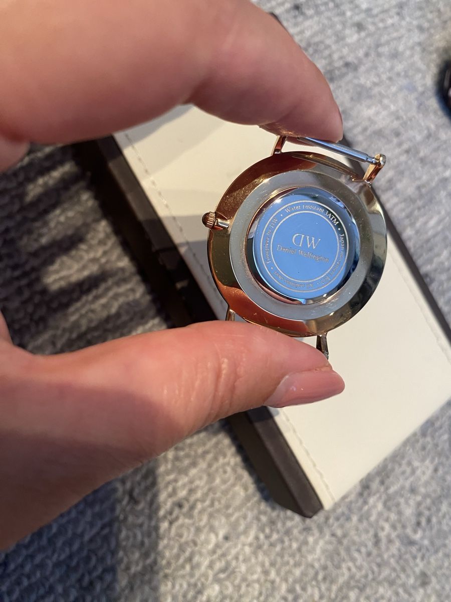Daniel Wellington Uhren: DW Daniel Wellington Uhr mit 4 Armbändern – Gebraucht aus Ebertswil von shushuj 3