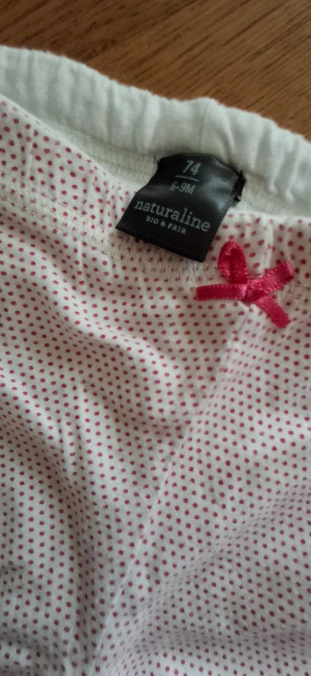 Lotti & Set di vestiti: 2 Babyhosen, 1 Sommerpyjama – Usato da Langenthal venduto da Handstrick 5