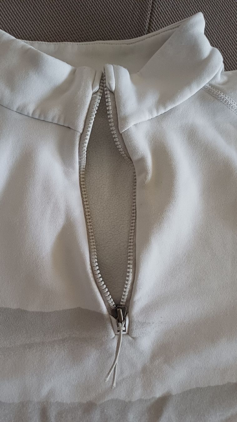 Pullover & Sweatshirts: Odlo Pullover – Grau Weiss, Gr. 164/170 – Gebraucht aus Thun von Pokemonomania 1