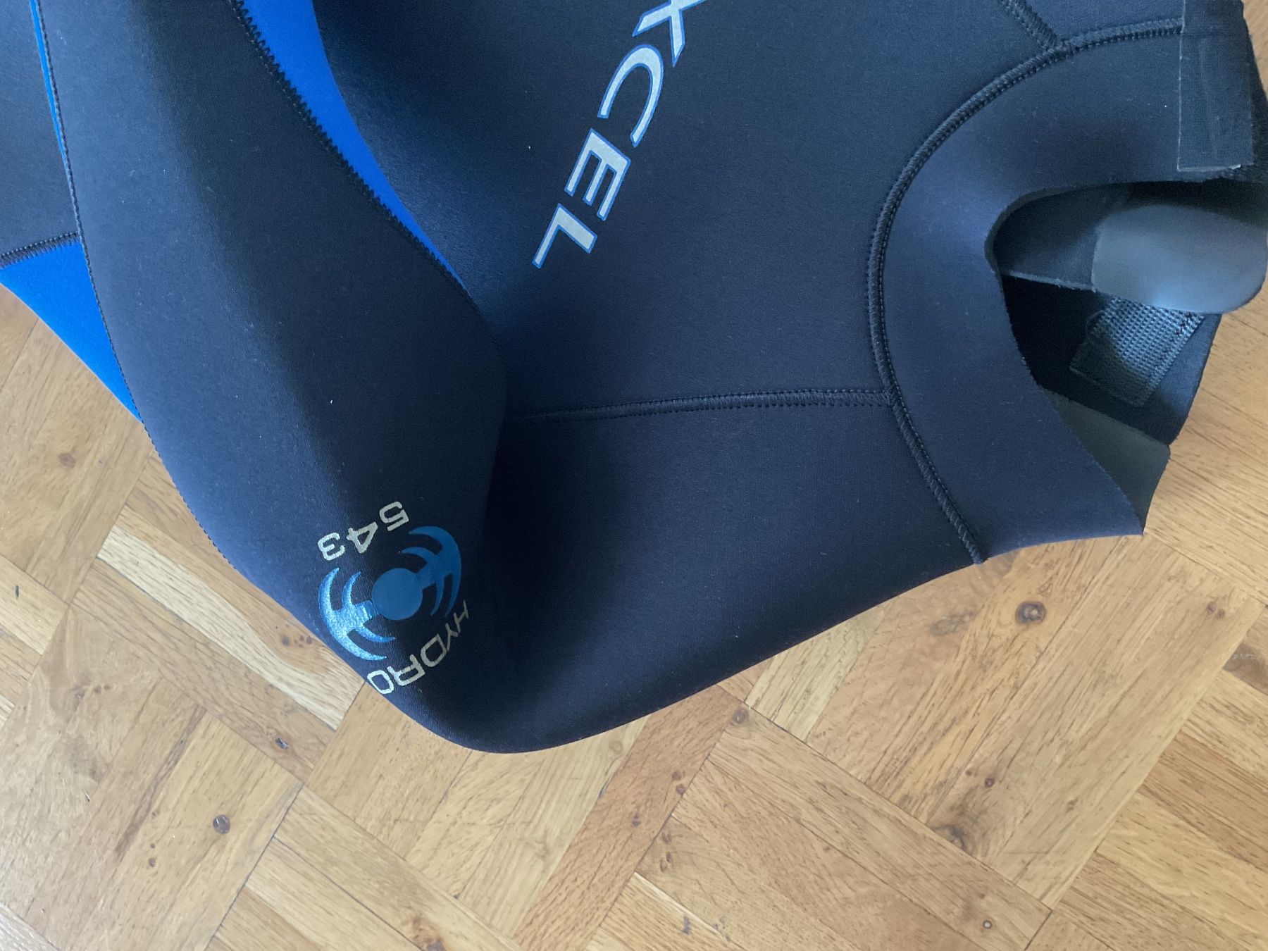 Mute per immersioni: Neoprenanzug mit  separater Kapuze – Usato da Zürich venduto da Luciateresa 2
