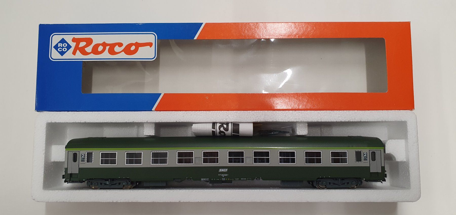 Roco Modelleisenbahnen: Roco 45212 SNCF UIC-Y  B10 – Neu und originalverpackt aus Würenlos von juruth