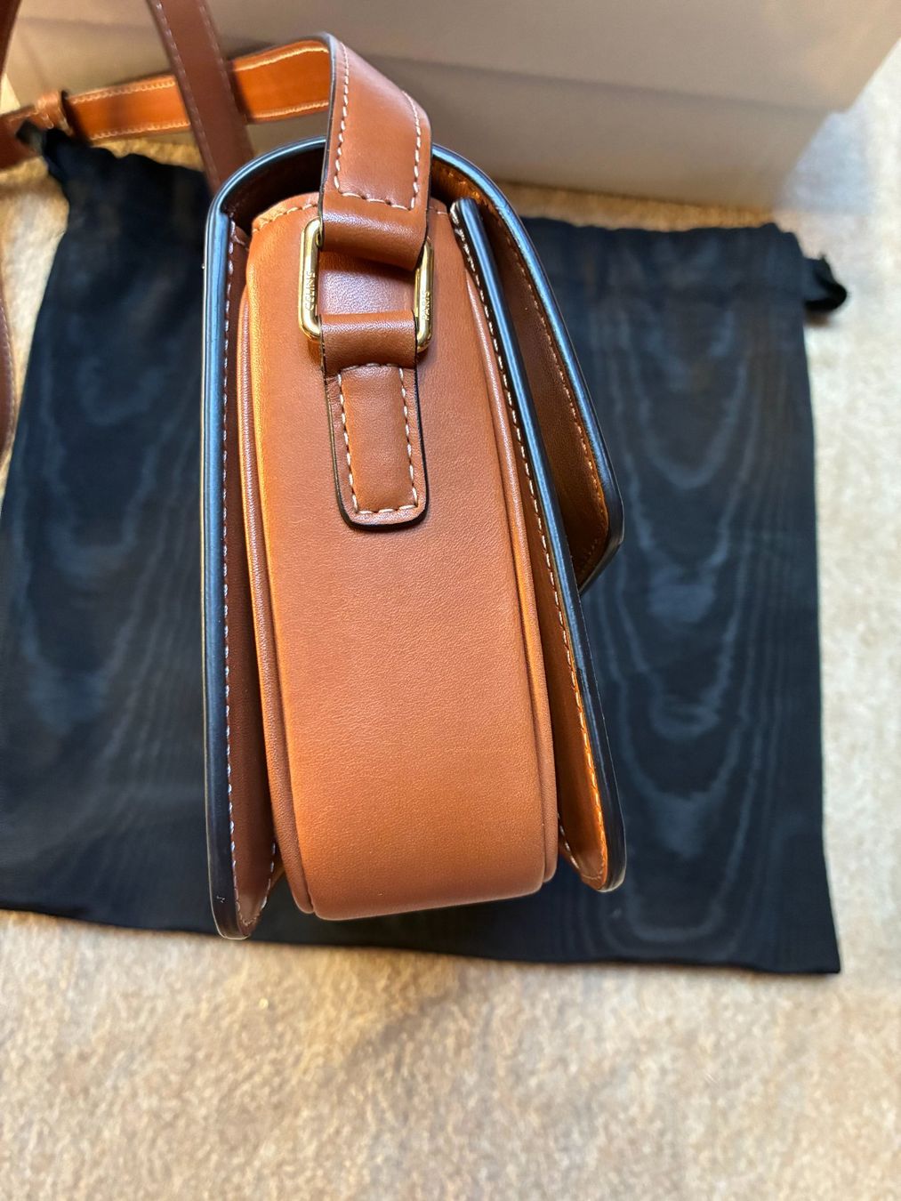 Celine Borse da donna: Sac Céline - Triomphe - Sac à main en cuir – Usato da Lausanne venduto da PEX_Import 4