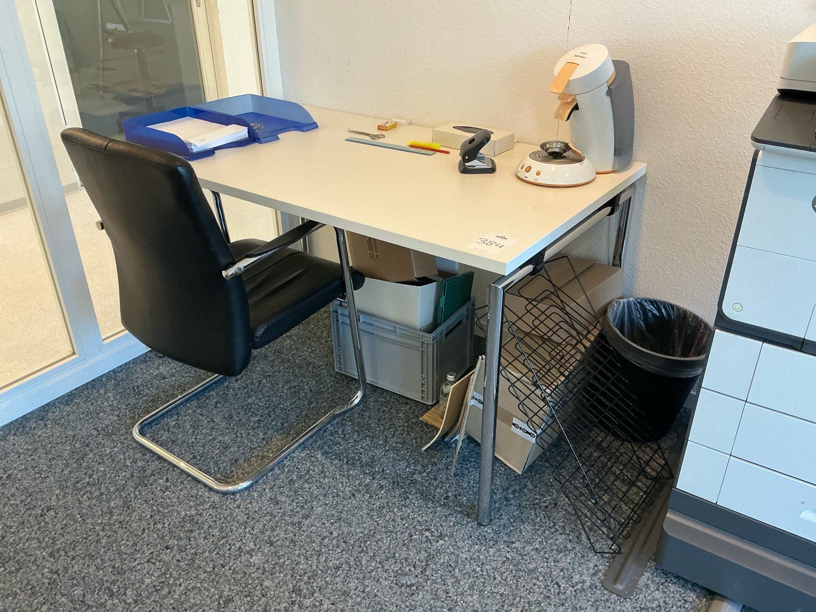 Bureaux: Schreibtisch – D'occasion à Zürich par PIPM_Switzerland