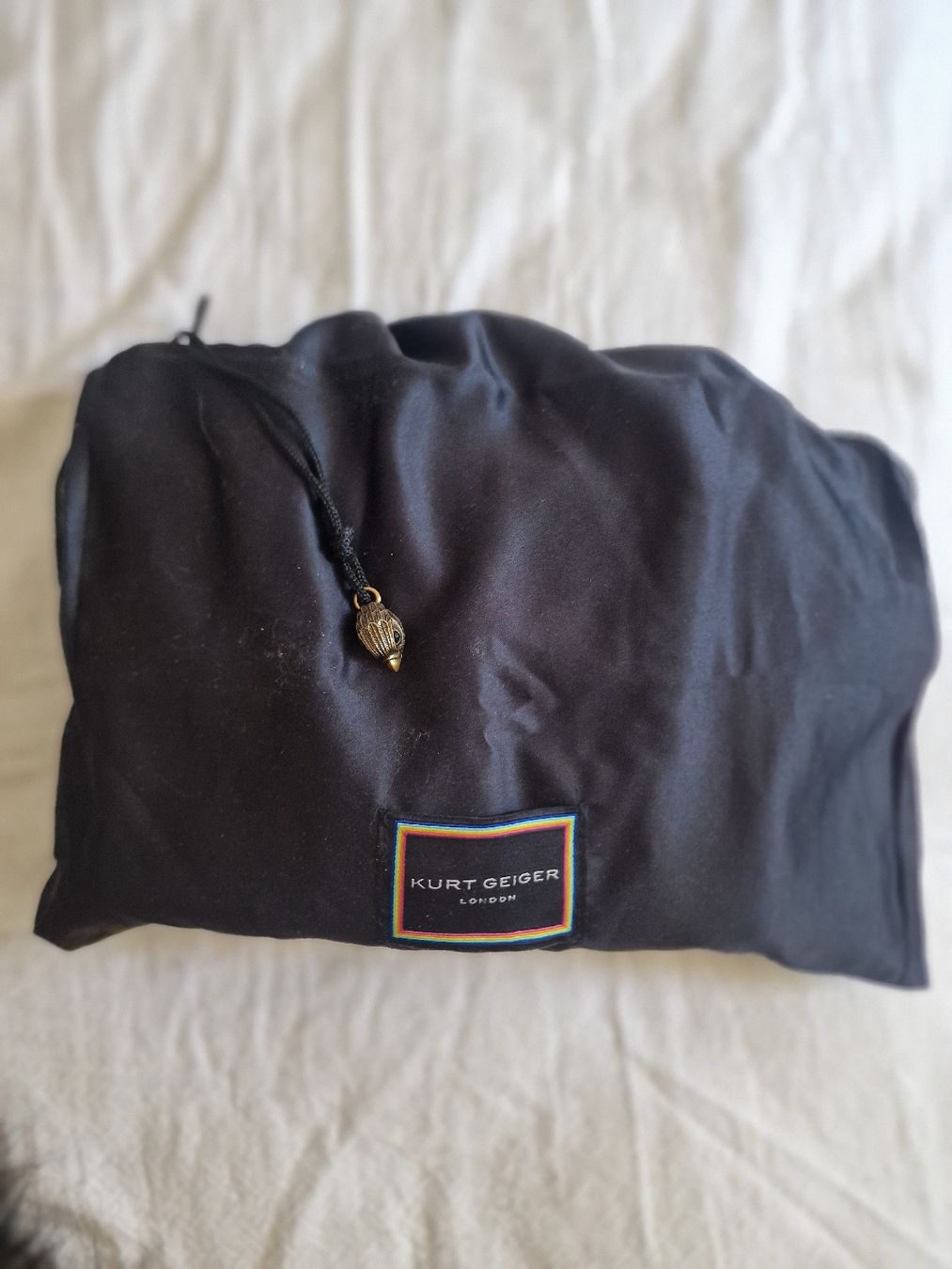 Kurt Geiger Borse da donna: Kurt Geiger Velvet Shoreditch Bag – Nuovo (secondo la descrizione) da Montreux venduto da r_carli 2