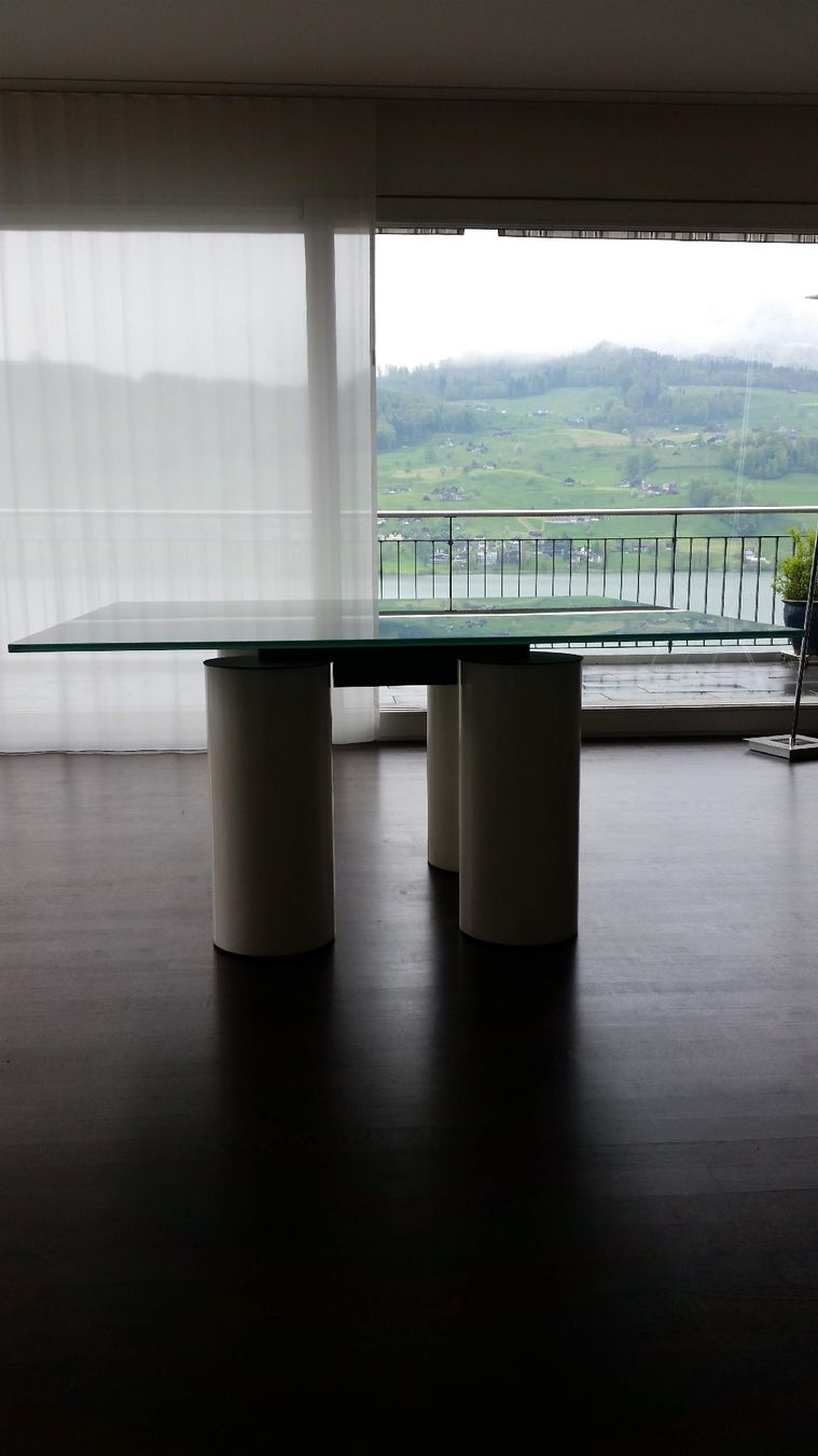 Tables: Glastisch SERENISSIMO Designer David Law – D'occasion à Sachseln par mar_yzb7 2