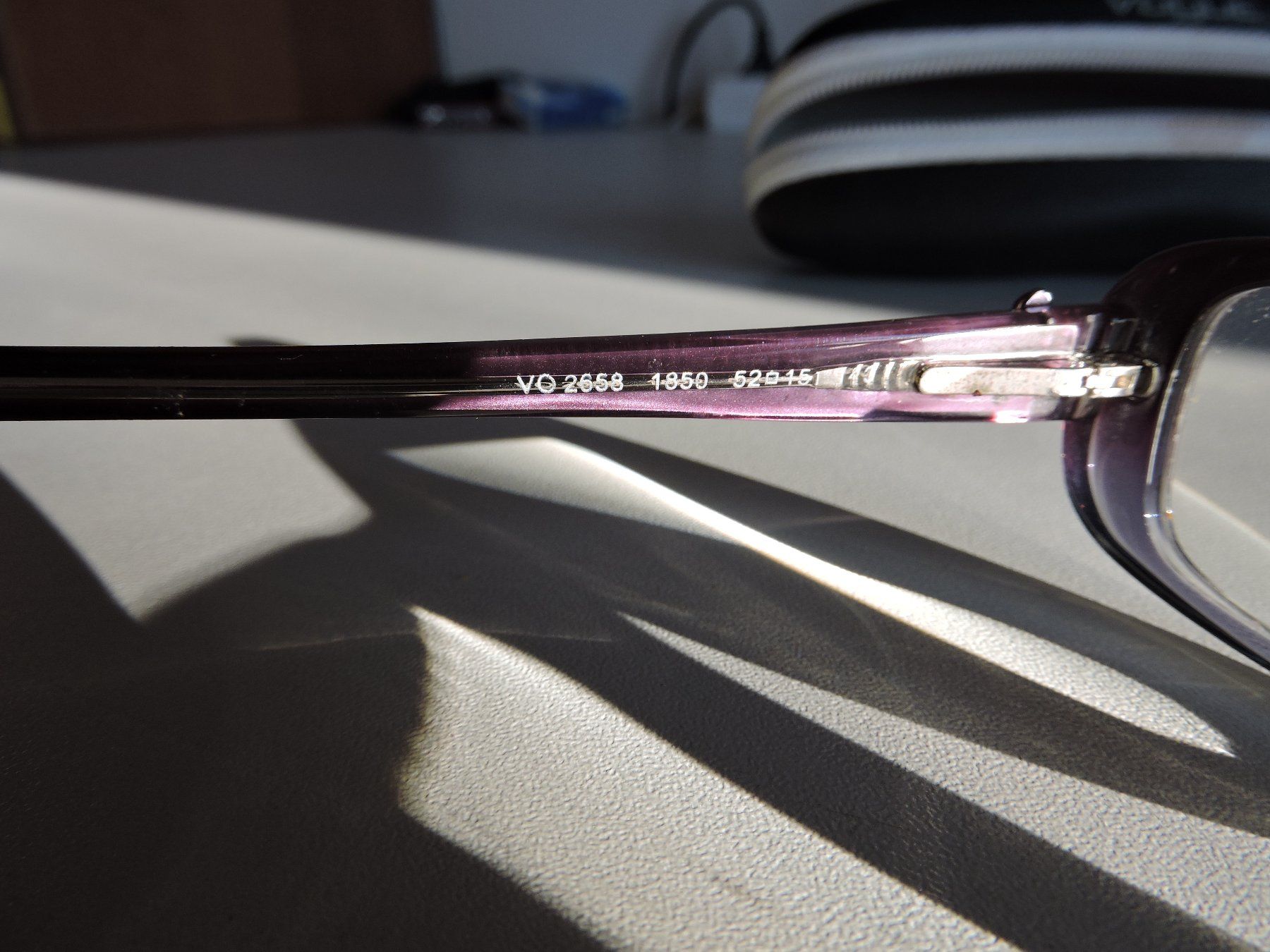 Vogue Occhiali & Lenti: Vogue Lesebrille mit Etui – Usato da Hauptwil venduto da Borusse01 3