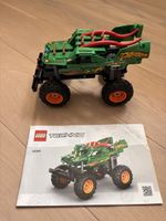LEGO Technic Monster Jam Dragon 42149 aufgebaut mit Anleitun