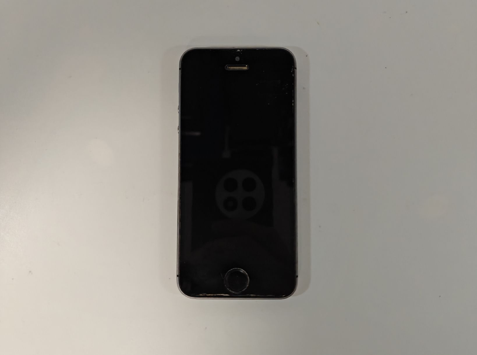Apple Telefoni cellulari / Smartphones: iPhone 5s – Difettoso da Ehrendingen venduto da Rocky985