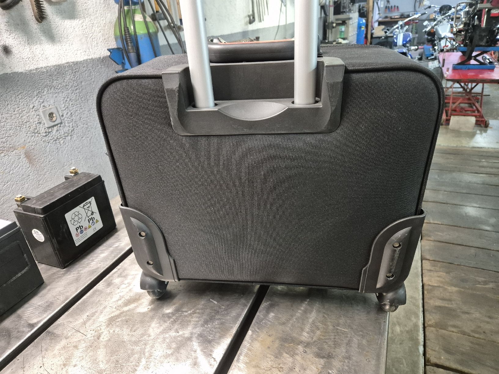 Valigie & Borse: Caisse à outils Plano – Usato da Le Locle venduto da CHEGUA 2