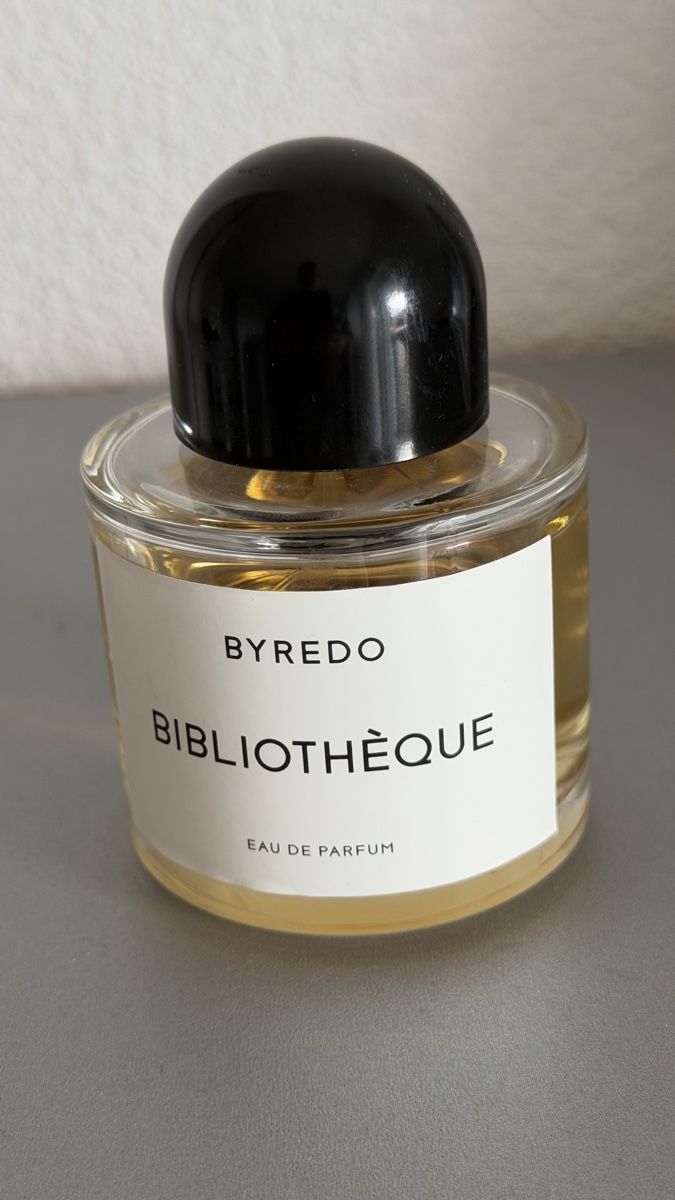 Byredo Profumi & Eau de Toilette: Byredo Bibliothèque Eau de Parfum,, 2 ml – Usato da Sursee venduto da nri_sbv9