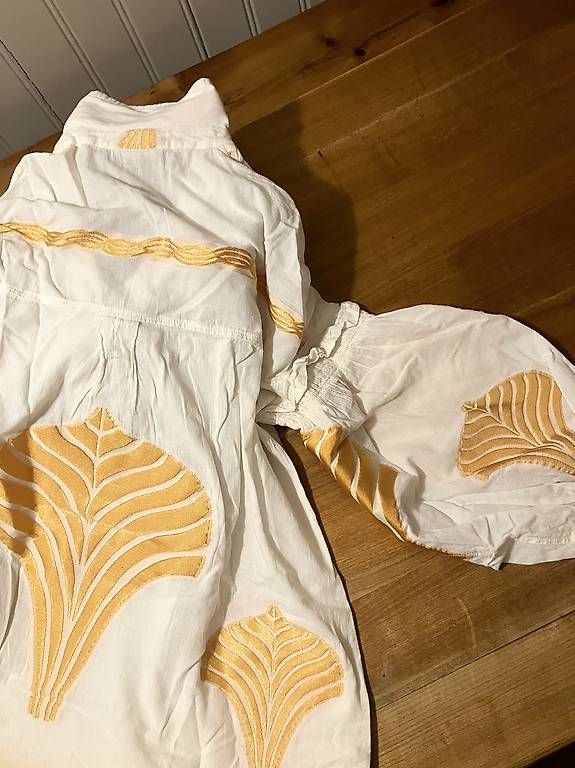 Camicette: NEMA Bluse Gr.M – Usato da Uznach venduto da Luftloch00 1