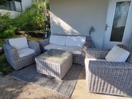 Lounge-Möbel