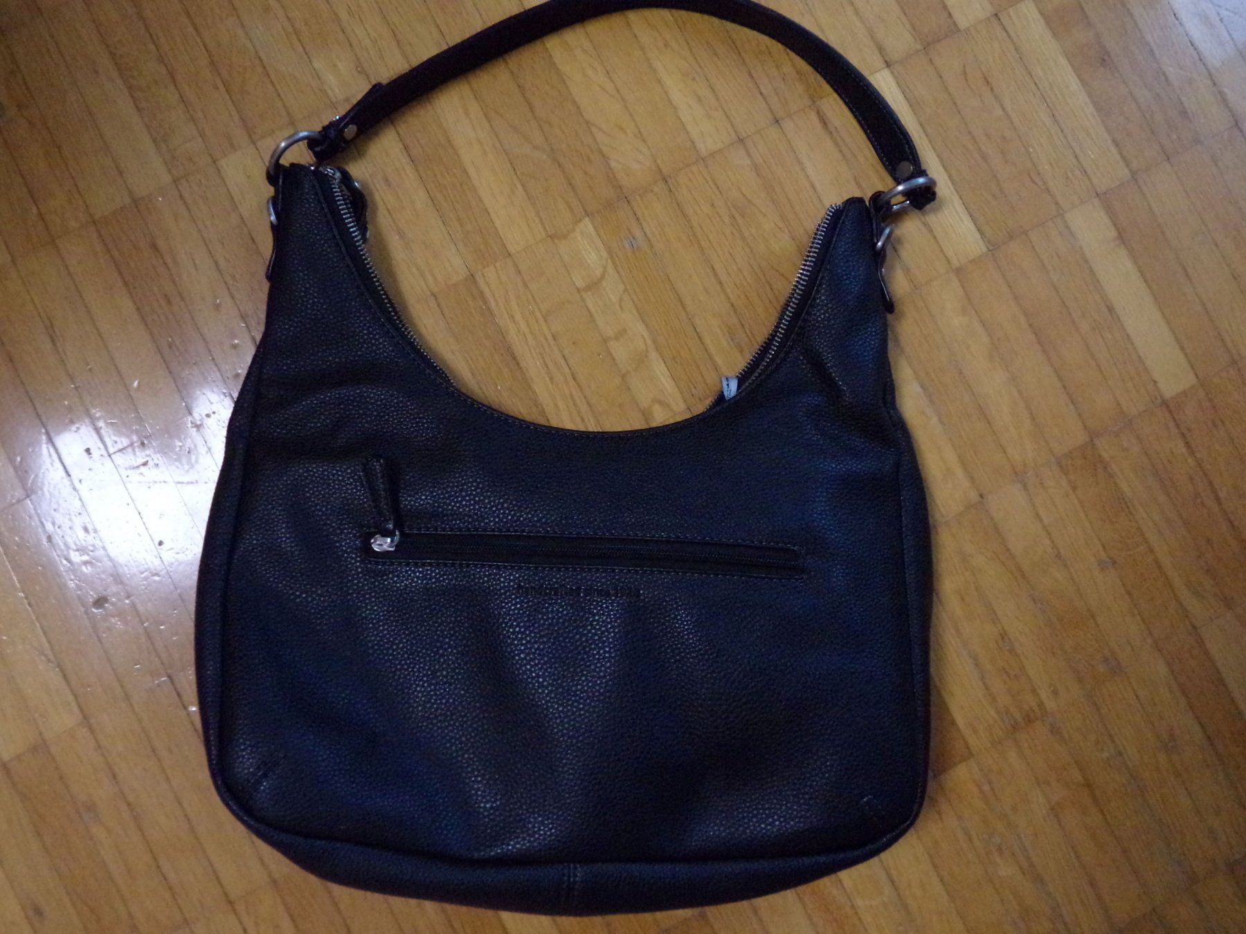 Borse da donna: Damen Leder Handtasche schwarz – Usato da Winterthur venduto da Jessi_di 1