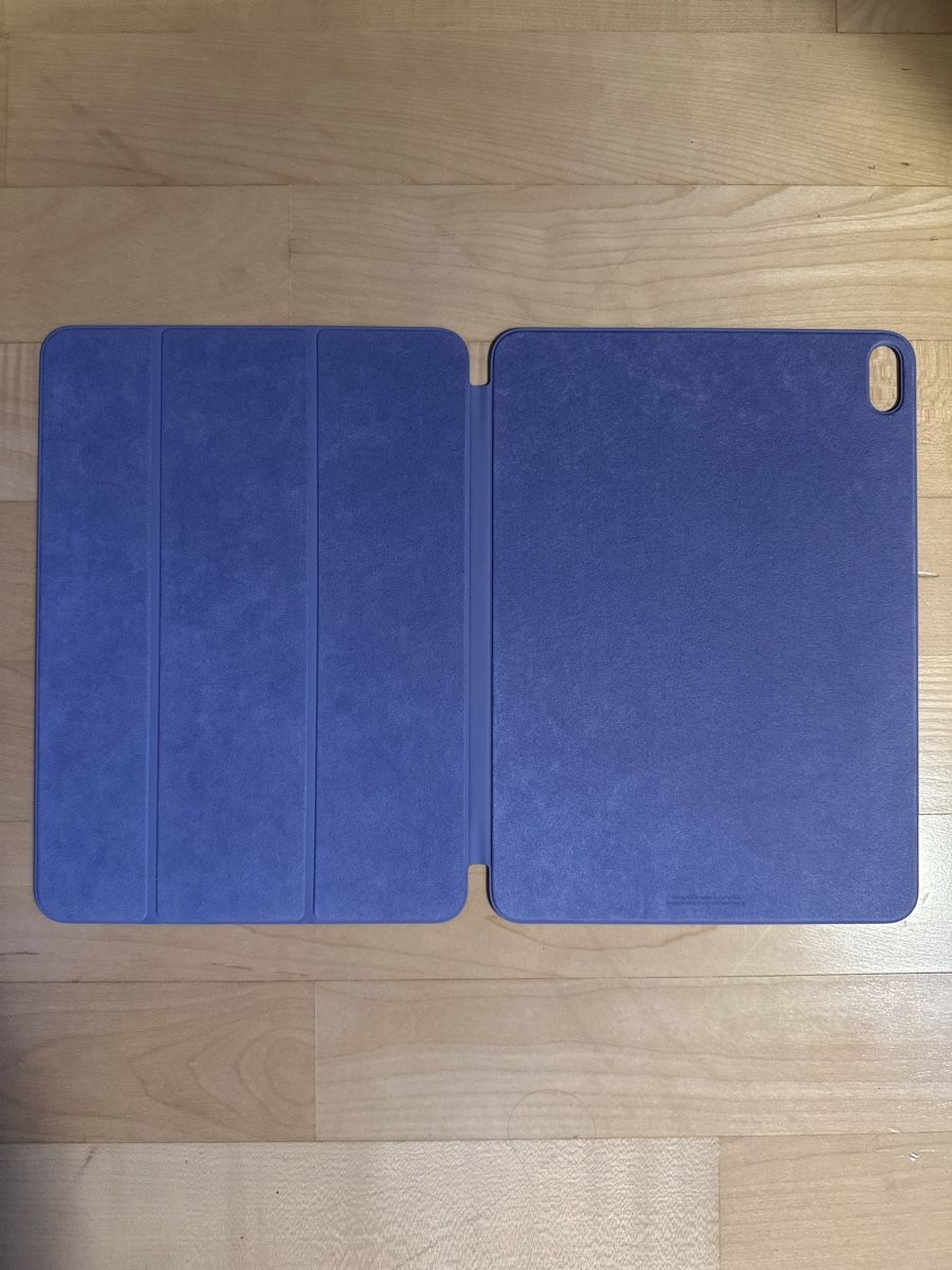 Apple Covers & Taschen: Original Apple iPad Air 5. Generation Cover in Lavendel – Neu (gemäss Beschreibung) aus Hergiswil NW von kaufe_at_kaufmann 2
