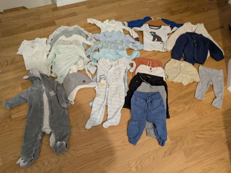 Kleiderpaket Junge Grösse 74