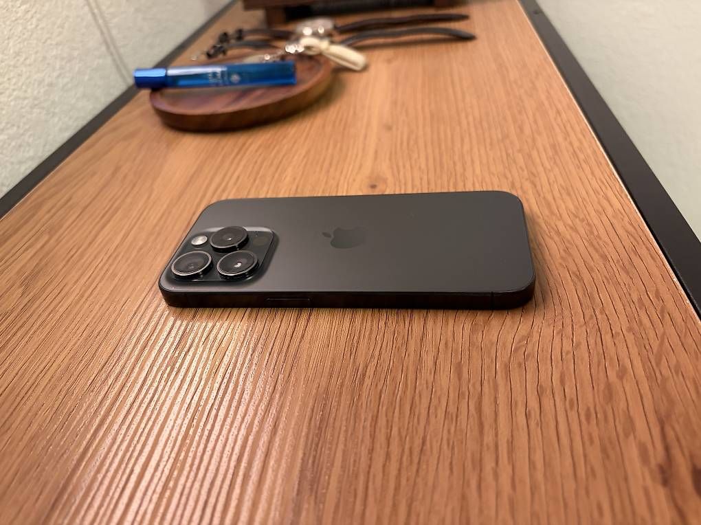 Handys / Smartphones: iPhone 15 Pro – Gebraucht aus Bremgarten AG von Morinavinc 2