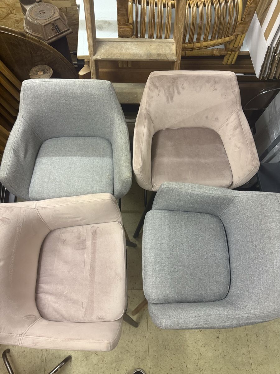 Chaises hautes: 4er-Set Barstühle / Hochstühle – D'occasion à Bern par kwa_pyt9