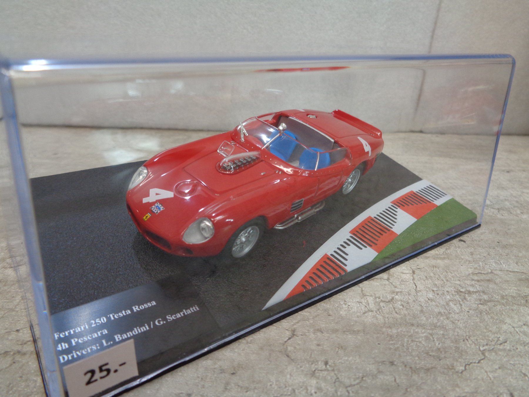 Ferrari Modellini d'auto: Altaya 1:43 Ferrari 250 Testa Rossa – Nuovo e nell'imballaggio originale da Reconvilier venduto da rallycar 4
