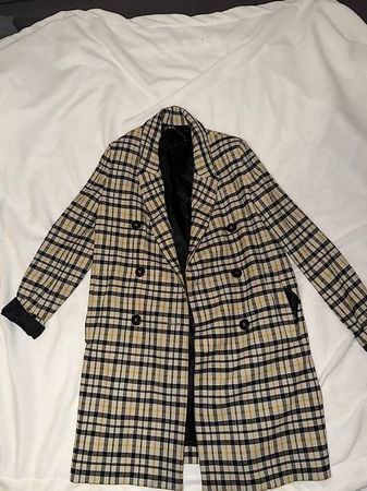 Karierter Mantel von Zara