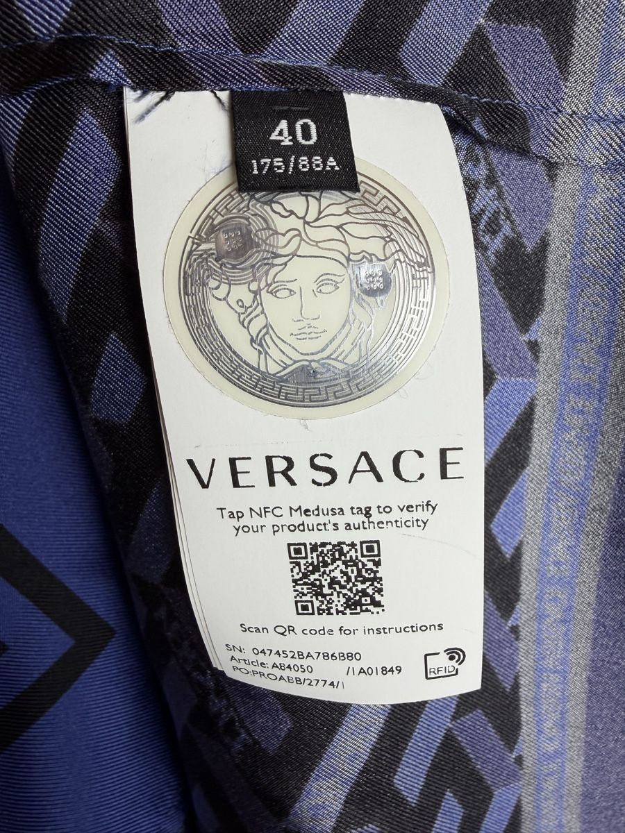 Versace Camicie: Versace Hemd Blau – Usato da Haag (Rheintal) venduto da BNMC.store 7