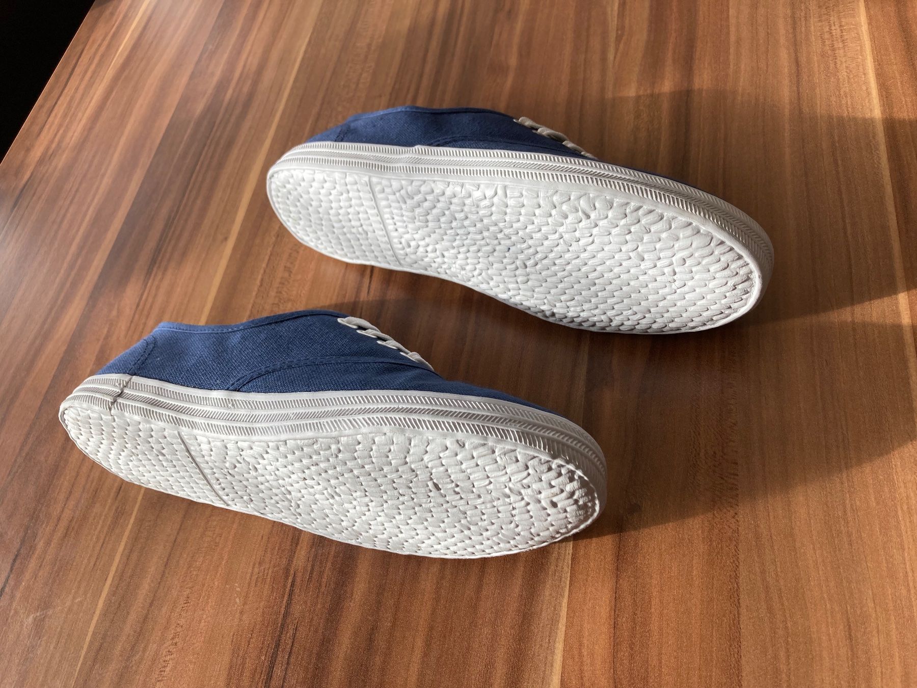 Scarpe da donna: Citywalk Sneaker zu verkaufen – Nuovo (secondo la descrizione) da Kirchlindach venduto da CorollaBabe91 3