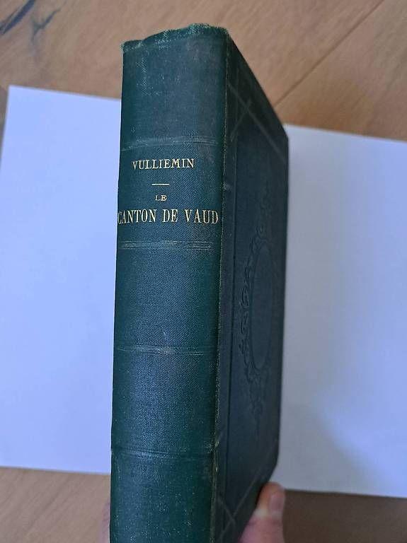 Libri: Vuillemen - Le canton de Vaud – Usato da Bussy-chardonney venduto da Cartago