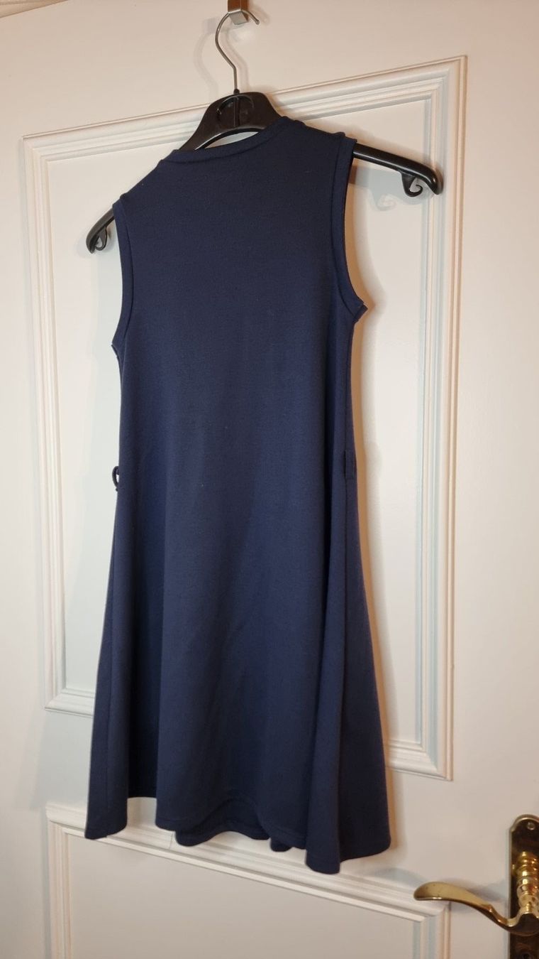 Vestiti & Gonne: Kleid   Größe 134 -140 – Usato da Wald ZH venduto da Martin79 2