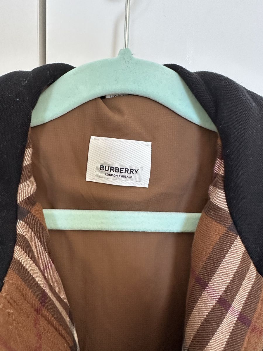 Burberry Giacche & Cappotti: Burberry winter jacket – Nuovo (secondo la descrizione) da Küssnacht am Rigi venduto da hor_dpb7 2