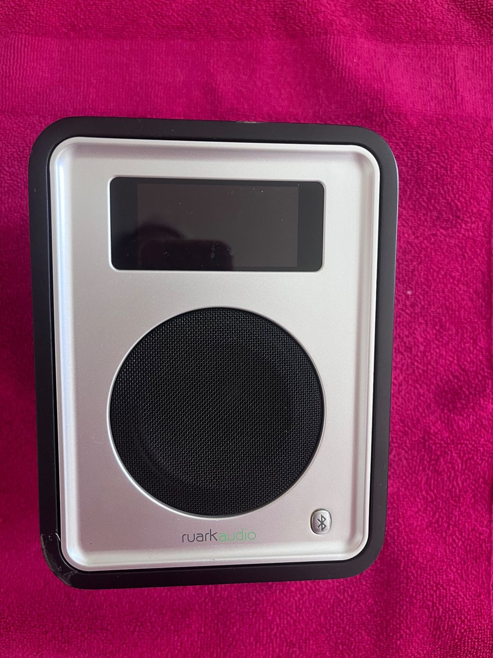 Ruark Radio: Ruarkaudio Tabletop Radio R1 mk3 – Usato da Basel venduto da pat_yp5k