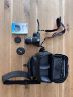 Canon EOS 550D mit Objektiv und Kameratasche