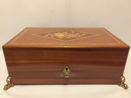 Humidor à cigares en bois / Zigarren Holz Humidor DAVIDOFF