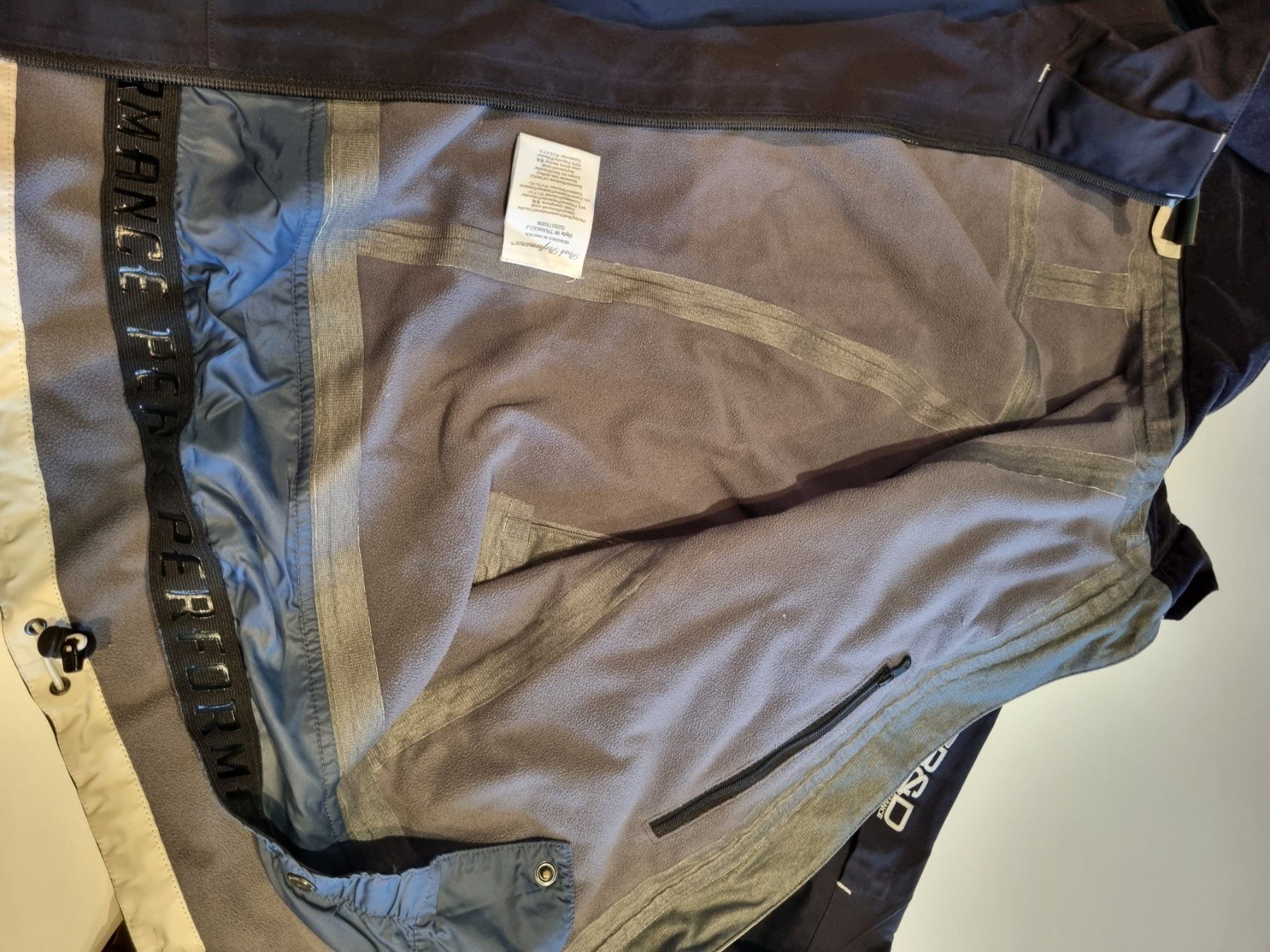 Peak Performance Jacken: Gr. XL Peak Performance Skijacke Top – Gebraucht aus Sutz von Dalilea 2
