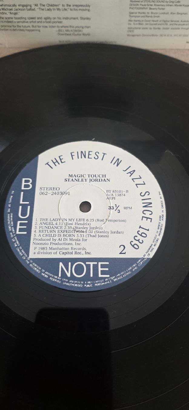 Dischi in vinile: Stanley Jordan "Magic Touch" - Blue Note Nm,Nm – Usato da Yvonand venduto da RF-VINYL 5