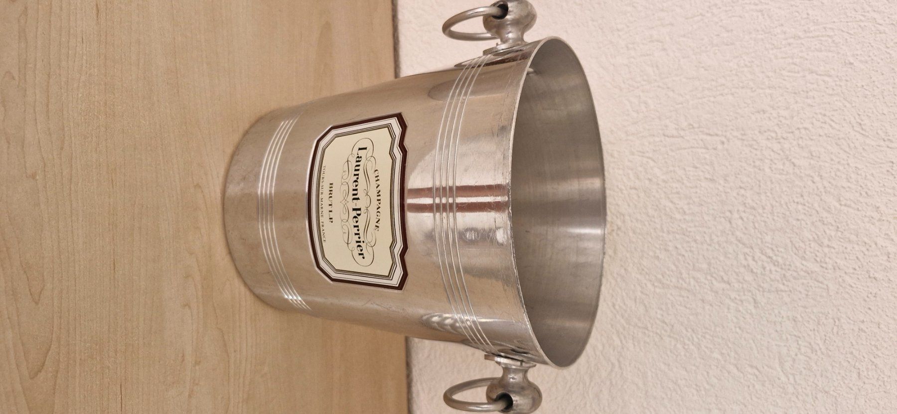 Laurent Perrier Altro: Secchiello Champagne Laurent-Perrier metallo con manici u... – Usato da La Chaux-de-Fonds venduto da Asc_rh6s