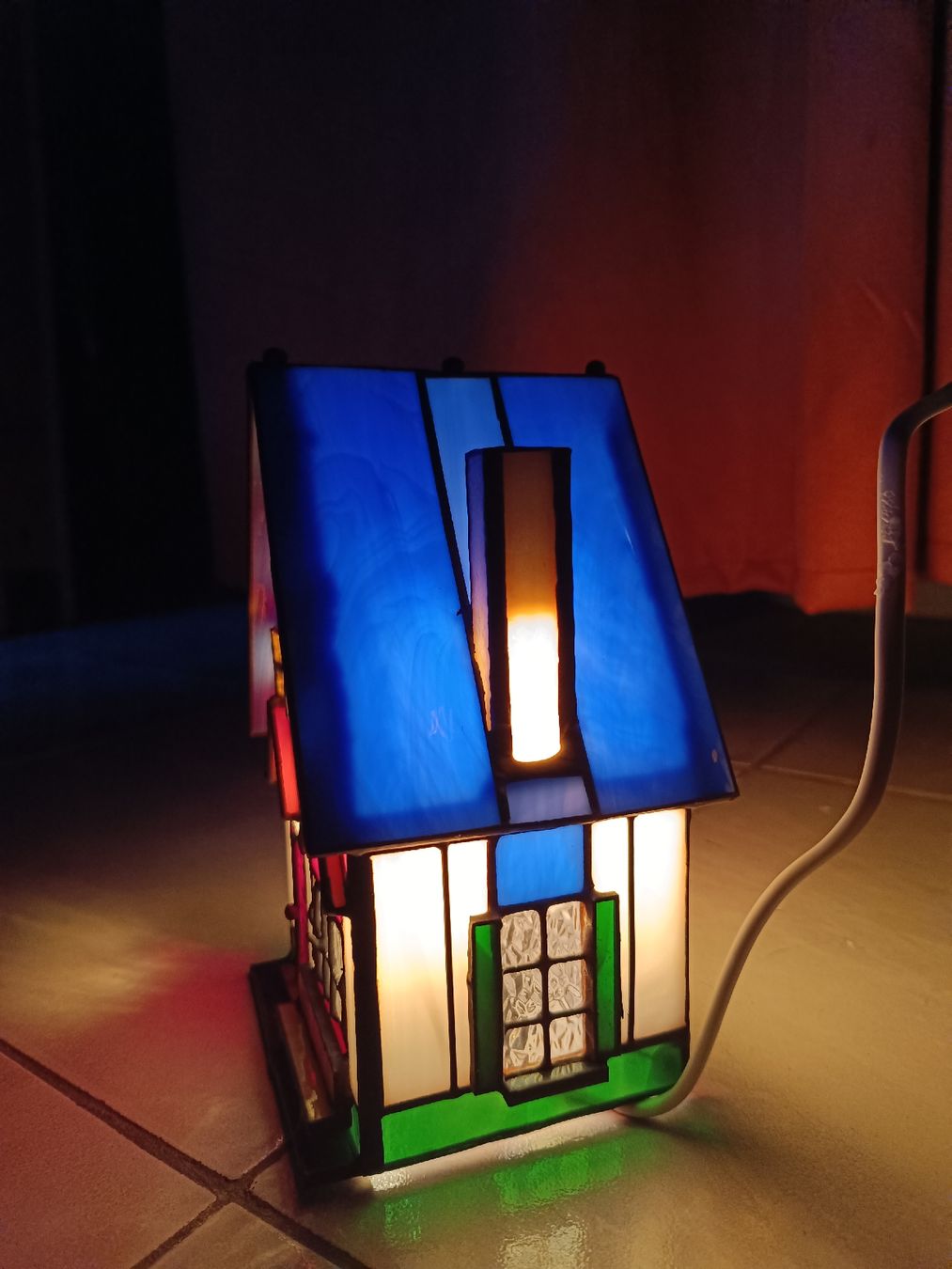 Lampen: Lampe im Tiffany-Stil Haus – Neu und originalverpackt aus Biberist von Belzebu 1