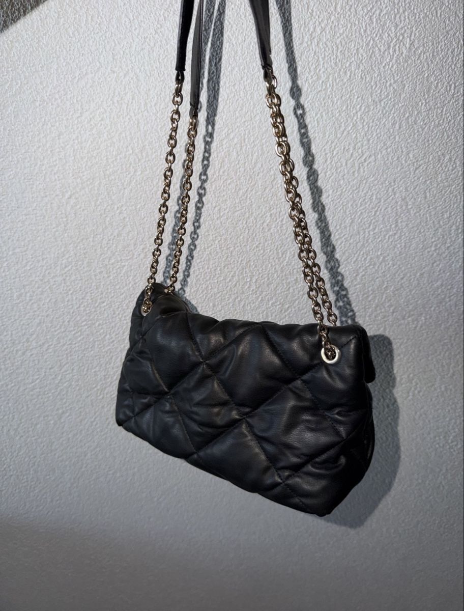 H&M Borse da donna: Schwarze H&M Umhängetasche  – Usato da Oftringen venduto da soraia.i 2