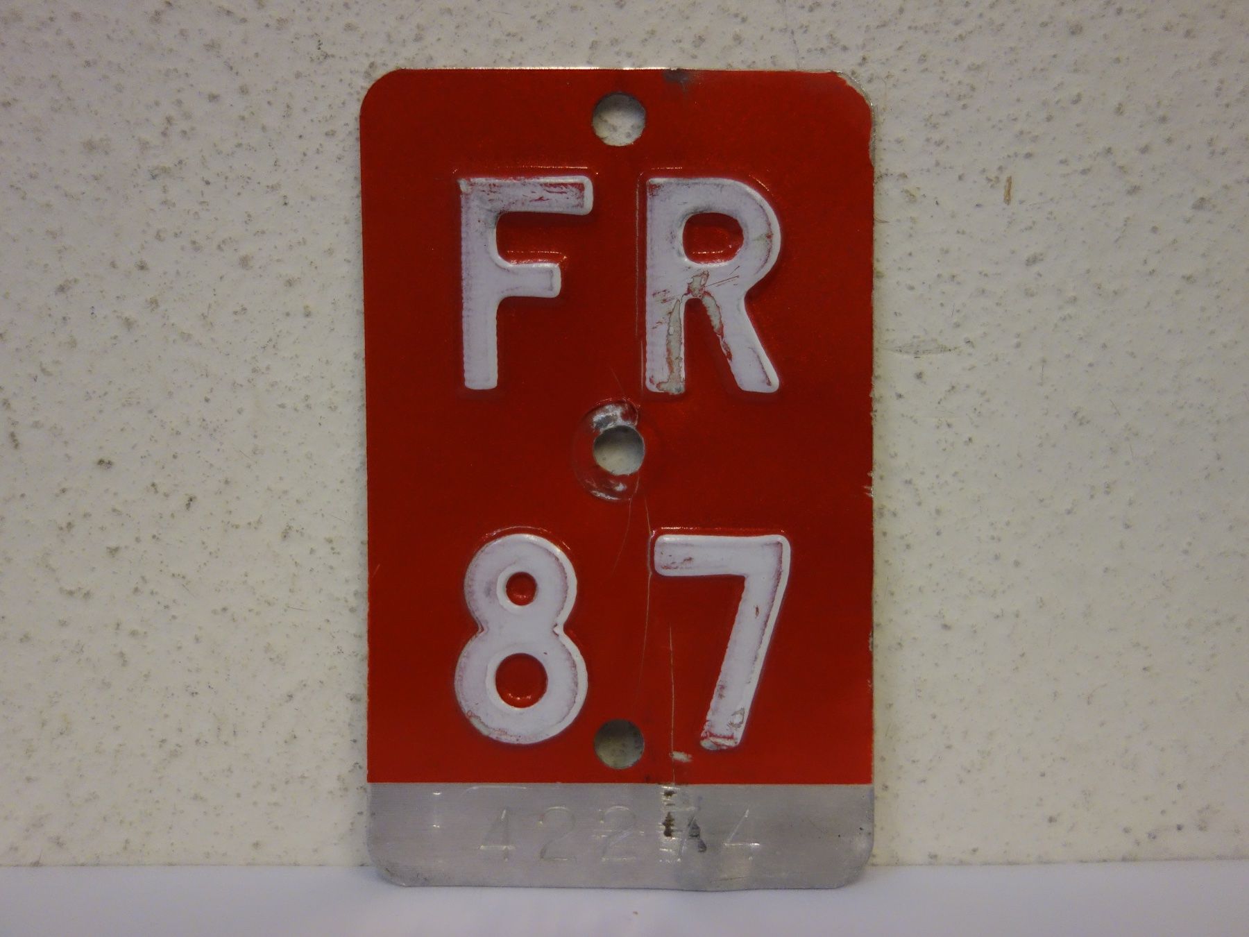 Schilder: FR 87 VELONUMMER - FAHRRADSCHILD – Gebraucht aus Kerzers von zimmergruen