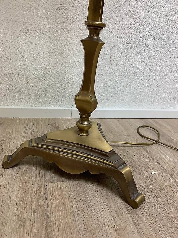 Lampade: Vintage Stehlampe aus Messing mit Fransen – Usato da Obernau venduto da Arche_Noah_Brocki 6