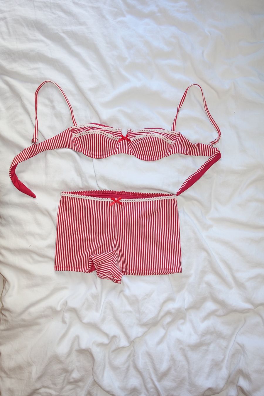 Costumi da bagno & Bikini: Bikini Set von Dippindaisys (neu) – Nuovo (secondo la descrizione) da Horw venduto da deniseferi