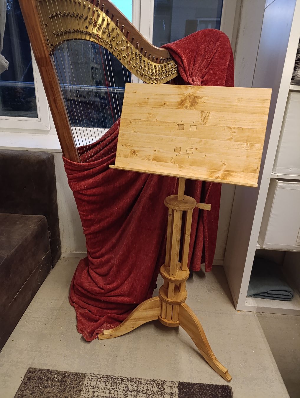 Supporti per strumenti musicali & leggii: Notenständer aus Holz – Nuovo (secondo la descrizione) da Herisau venduto da kjs_lcs6 5