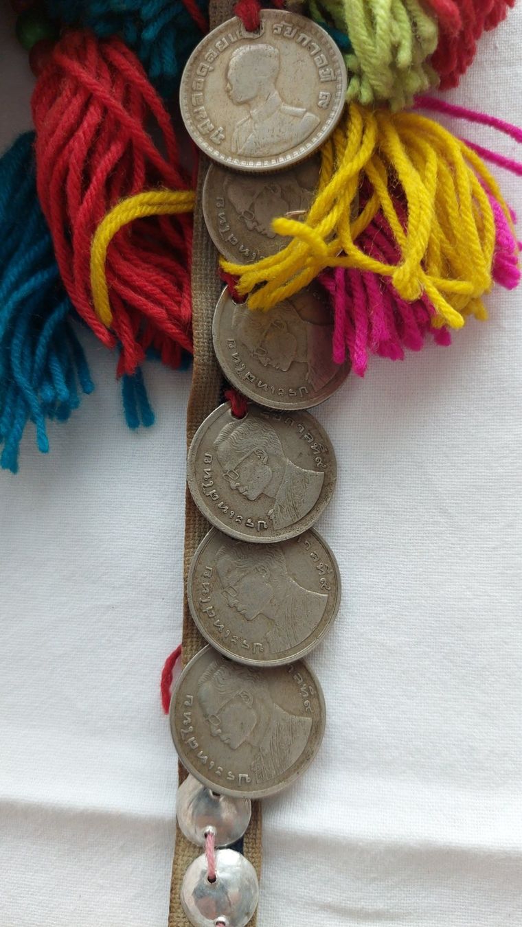 Accessori per capelli: Kopfschmuck aus Thailand – Usato da Ebikon venduto da Punkt04 2