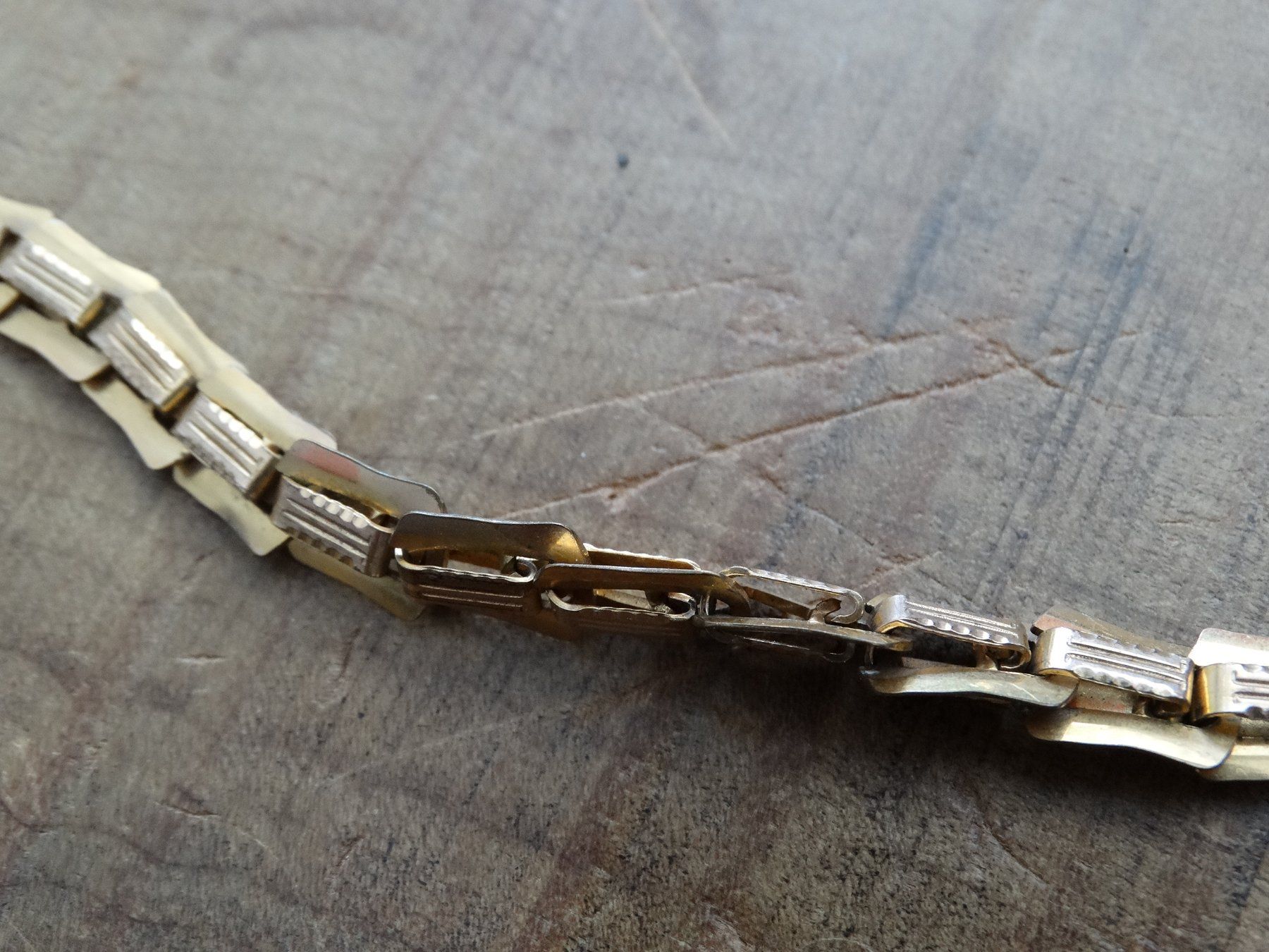 Armbänder & -reifen: Antikes vergoldetes Armband ziseliert – Gebraucht aus Adliswil von Isaac_92 3