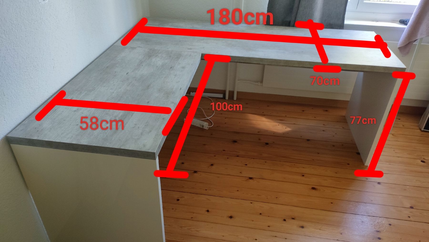 Bureaux: Eckpult Betonoptik – D'occasion à Winterthur par Sulai-one 4