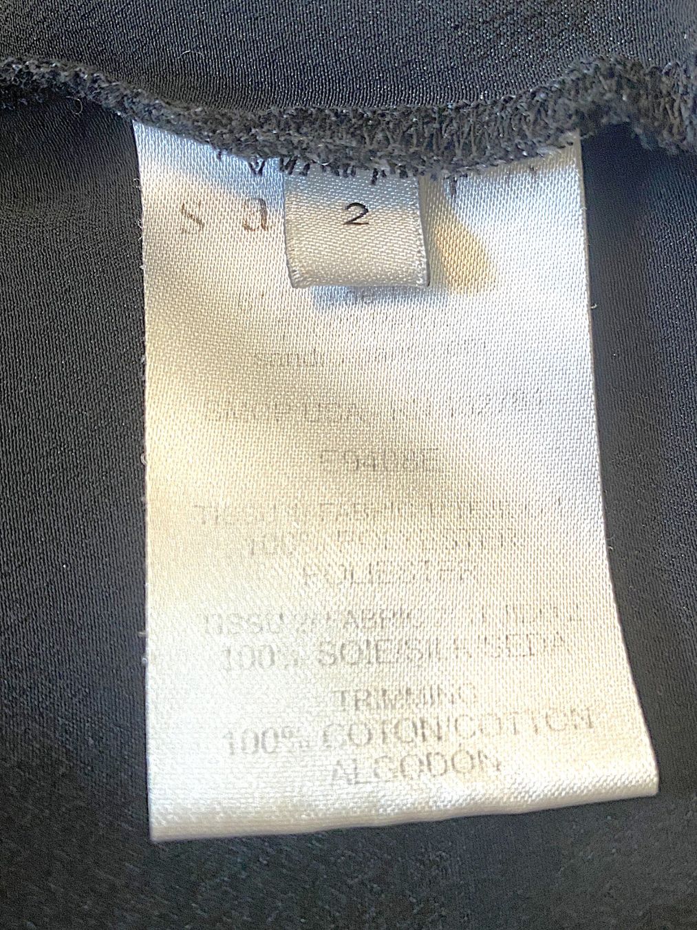 Sandro T-shirt: SANDRO Paris schwarzes Shirt Gr. 2 = 38 Seide – Usato da Allschwil venduto da Rosenfee 6