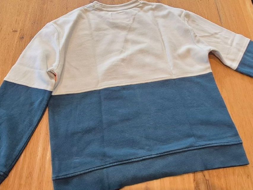 Lotti & Set di vestiti: 146/152 - Grösse, 3er SET Pullover für Jungen – Usato da Nottwil venduto da echtMOMO 4
