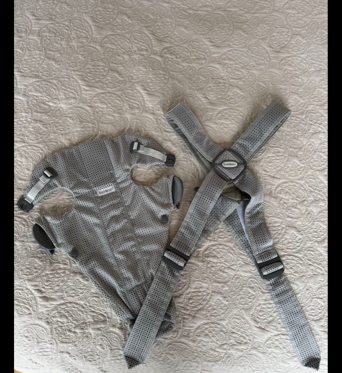 Babybjörn Marsupi portabebè: Babybjörn Mini 3D Babytrage grau Mesh – Nuovo (secondo la descrizione) da Buchberg venduto da Swissy87 3