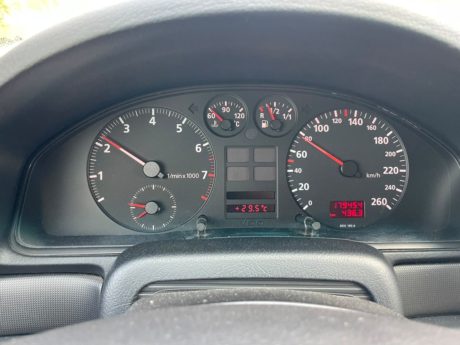 Autos: Audi A4 Avant 2.6L – Gebraucht aus Malters von Kytos22 9
